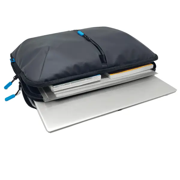 1x Borsa sleeve Orione 3 scomparti tessuto tecnico nero Kosmo City Time